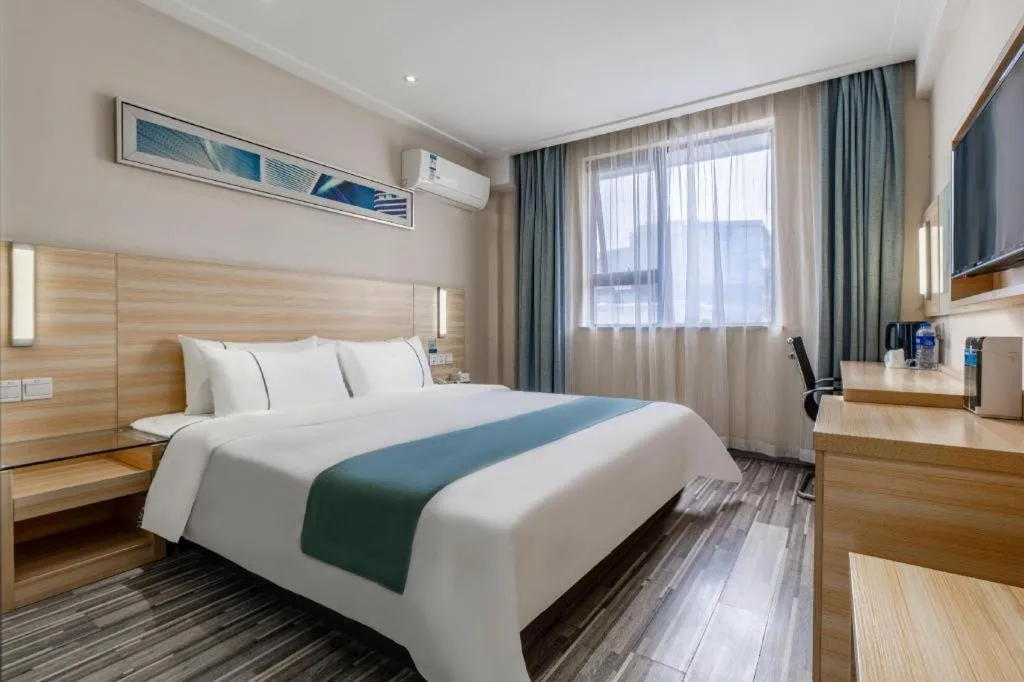 Bed in City Comfort Inn Wuhan Zongguan Metro Station