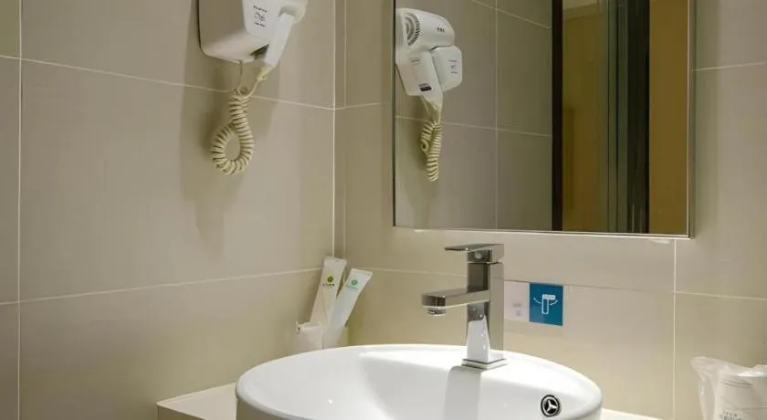 City Comfort Inn Wuhan Zongguan Metro Station