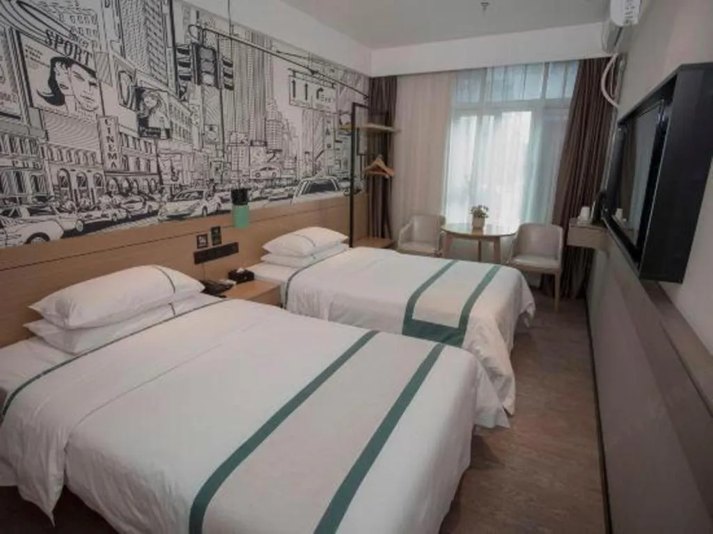 Bed in City Comfort Inn Guangzhou Shisanhang Shachong Metro Station