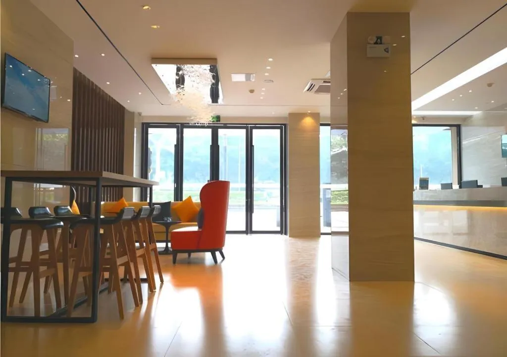 City Comfort Inn Guangzhou Shisanhang Shachong Metro Station