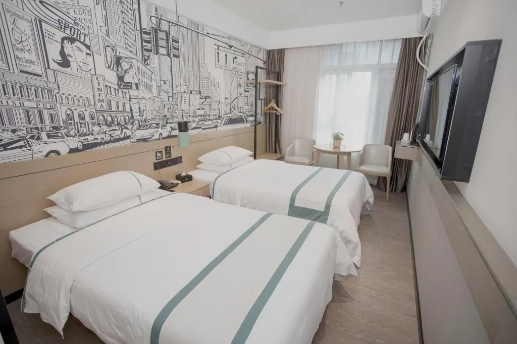 Bed in City Comfort Inn Guangzhou Shisanhang Shachong Metro Station