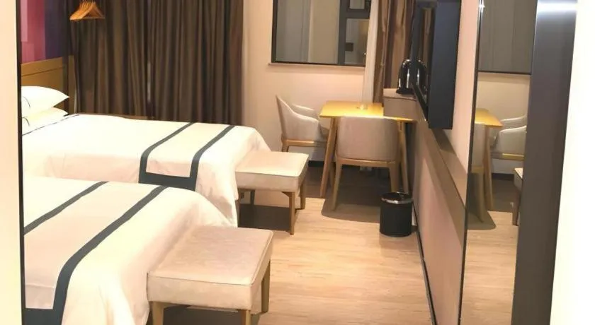 Bed in City Comfort Inn Guangzhou Shisanhang Shachong Metro Station