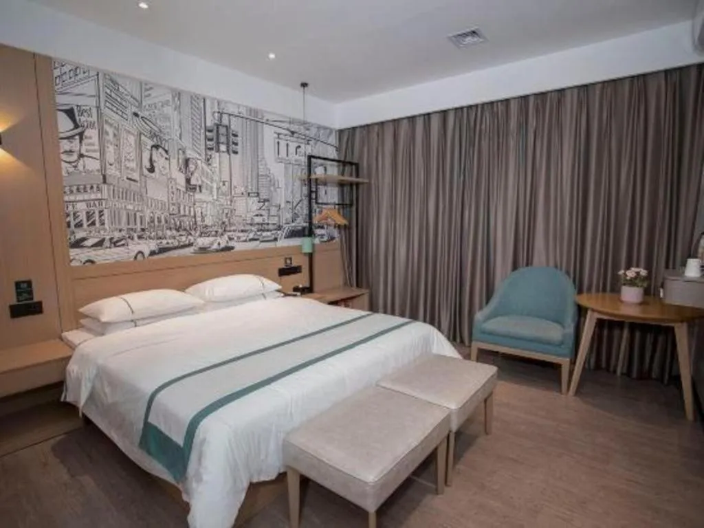 Bed in City Comfort Inn Guangzhou Shisanhang Shachong Metro Station