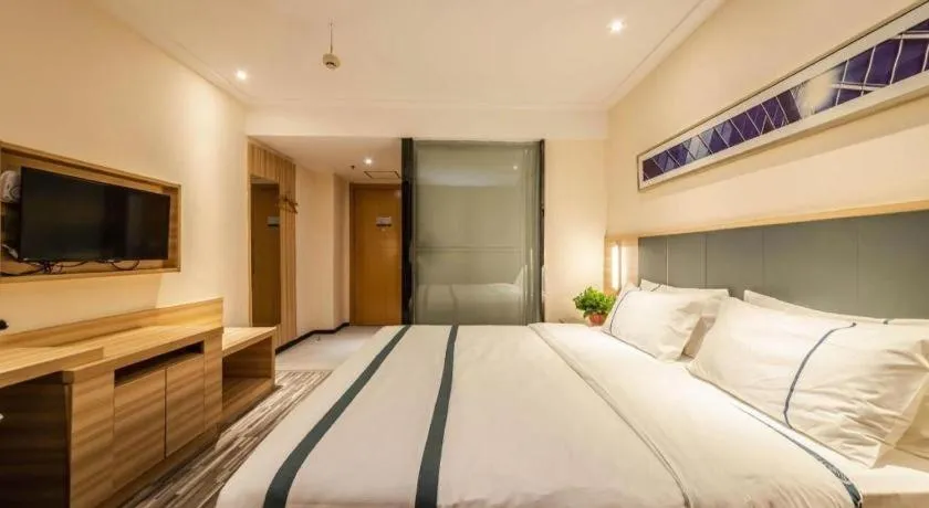 Bed in City Comfort Inn Zhengzhou Railway Station Erqi Square