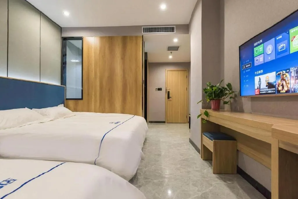 Bed in City Comfort Inn Zhengzhou Railway Station Erqi Square