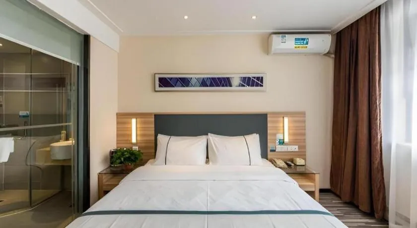 Bed in City Comfort Inn Zhengzhou Railway Station Erqi Square