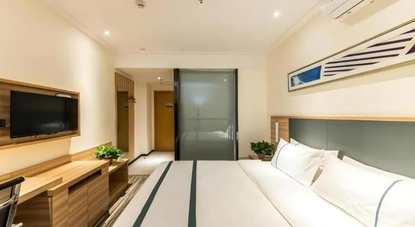 Bed in City Comfort Inn Zhengzhou Railway Station Erqi Square