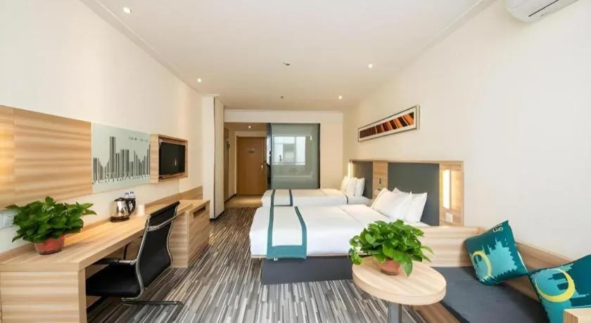 Bed in City Comfort Inn Zhengzhou Railway Station Erqi Square