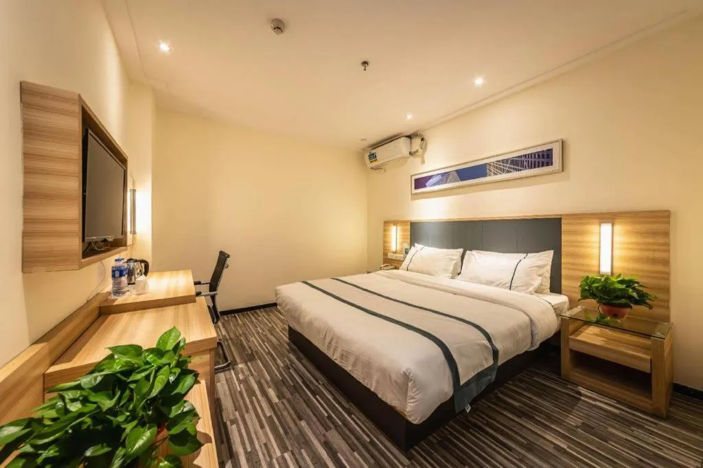 Bed in City Comfort Inn Zhengzhou Railway Station Erqi Square