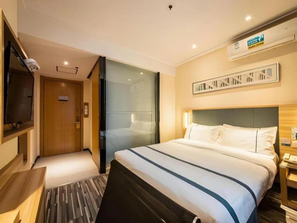 Bed in City Comfort Inn Zhengzhou Railway Station Erqi Square