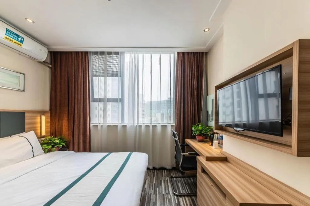 Bed in City Comfort Inn Zhengzhou Railway Station Erqi Square