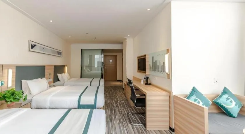 Bed in City Comfort Inn Zhengzhou Railway Station Erqi Square