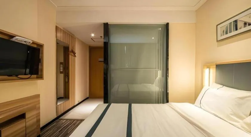 Bed in City Comfort Inn Zhengzhou Railway Station Erqi Square