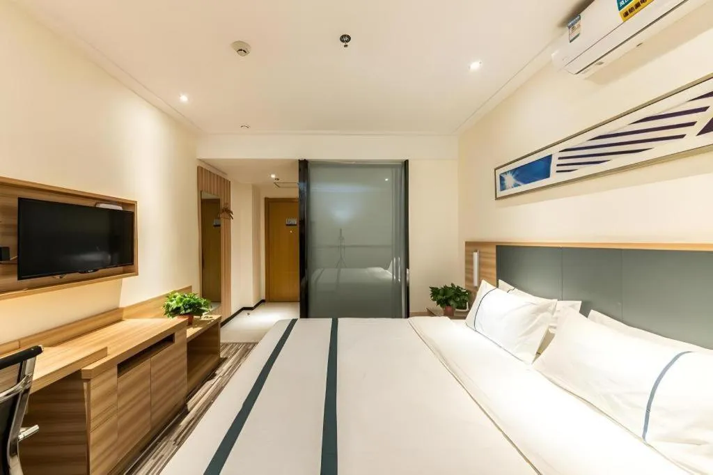 Bed in City Comfort Inn Zhengzhou Railway Station Erqi Square