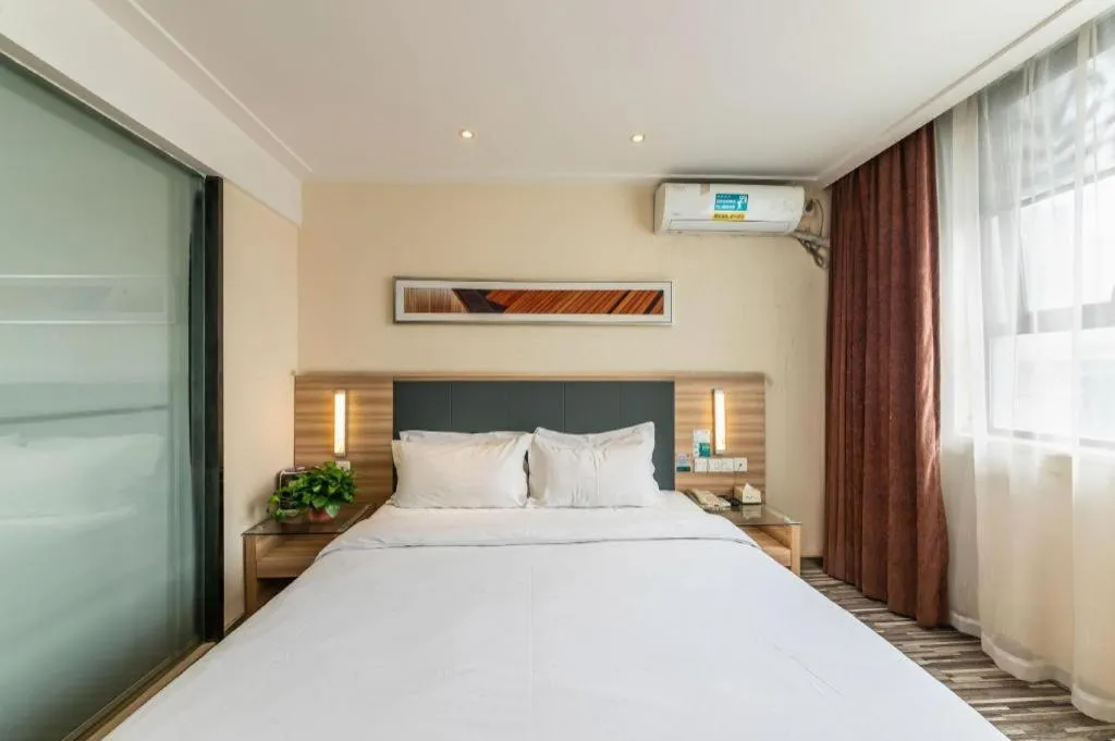 Bed in City Comfort Inn Zhengzhou Railway Station Erqi Square