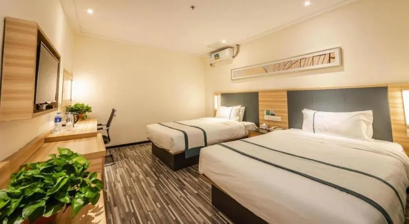 Bed in City Comfort Inn Zhengzhou Railway Station Erqi Square