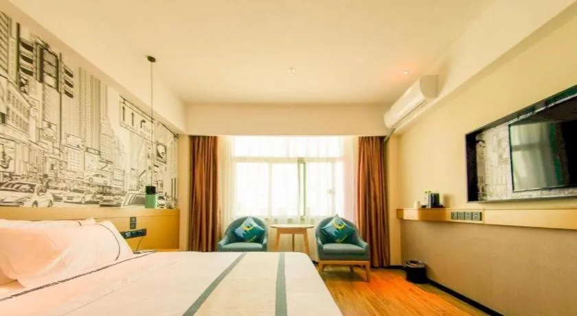 Bed in City Comfort Inn Haikou Zhongjie Road Walking Street