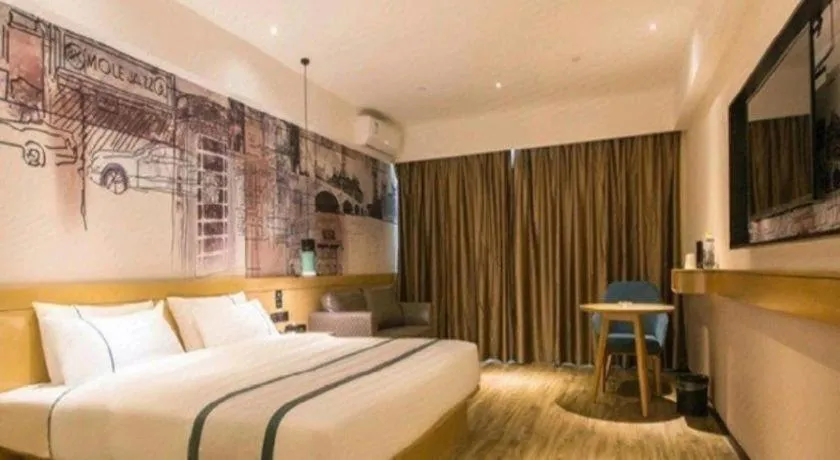 Bed in City Comfort Inn Haikou Zhongjie Road Walking Street