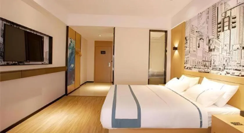 Bed in City Comfort Inn Haikou Zhongjie Road Walking Street