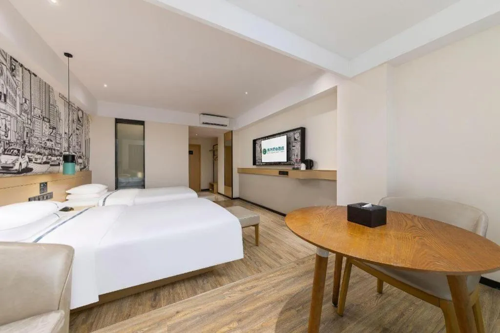 Bed in City Comfort Inn Haikou Zhongjie Road Walking Street