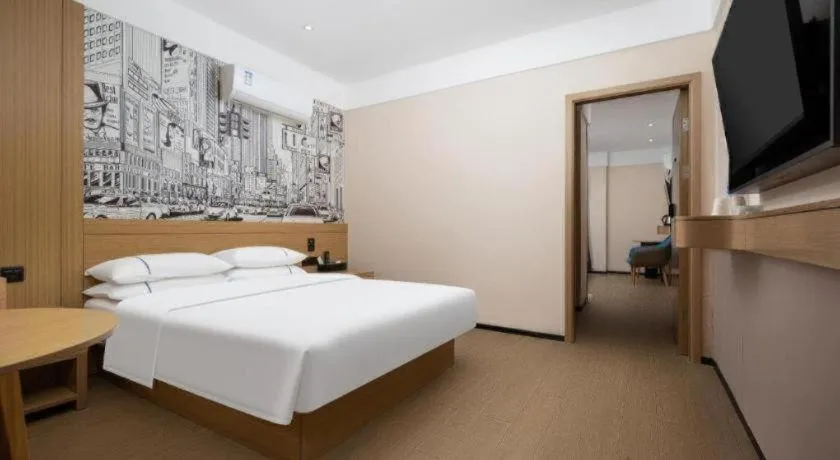 Bed in City Comfort Inn Wuhan Huanghe Tower Shouyi Metro Station