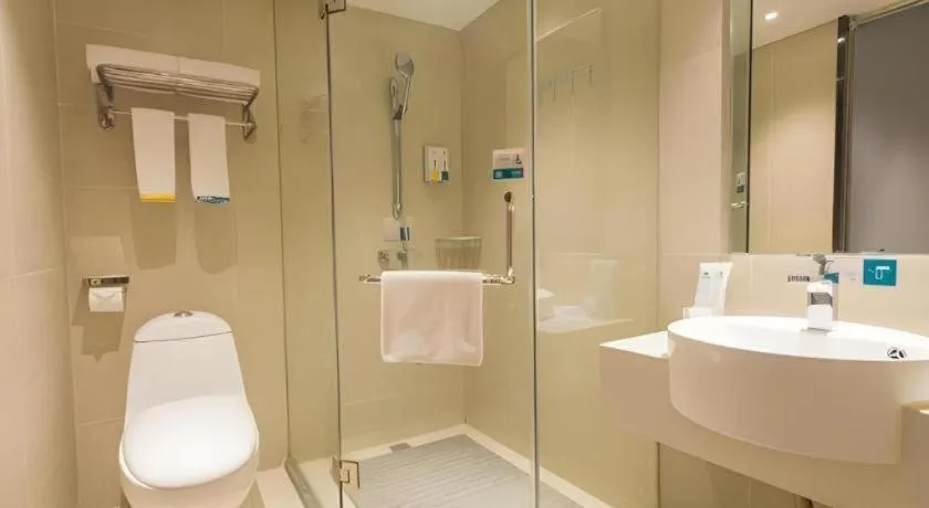 City Comfort Inn Wuhan Huanghe Tower Shouyi Metro Station