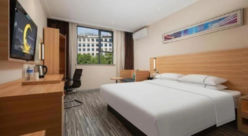 Bed in City Comfort Inn Wuhan Huanghe Tower Shouyi Metro Station