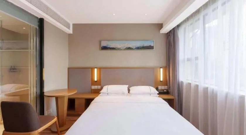 Bed in City Comfort Inn Wuhan Central China Normal University Dahuquan Metro Station