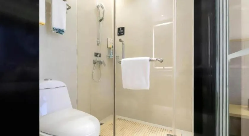 City Comfort Inn Wuhan Central China Normal University Dahuquan Metro Station