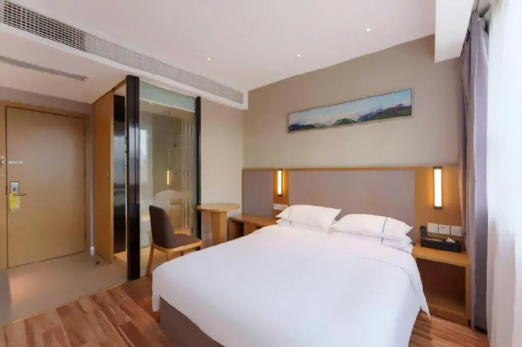 Bed in City Comfort Inn Wuhan Central China Normal University Dahuquan Metro Station