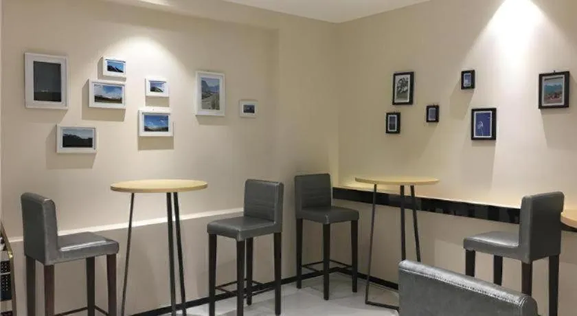 City Comfort Inn Wuhan Central China Normal University Dahuquan Metro Station