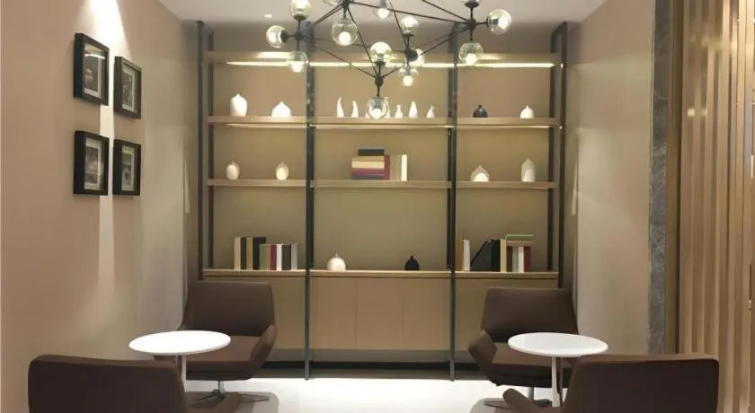 City Comfort Inn Wuhan Central China Normal University Dahuquan Metro Station