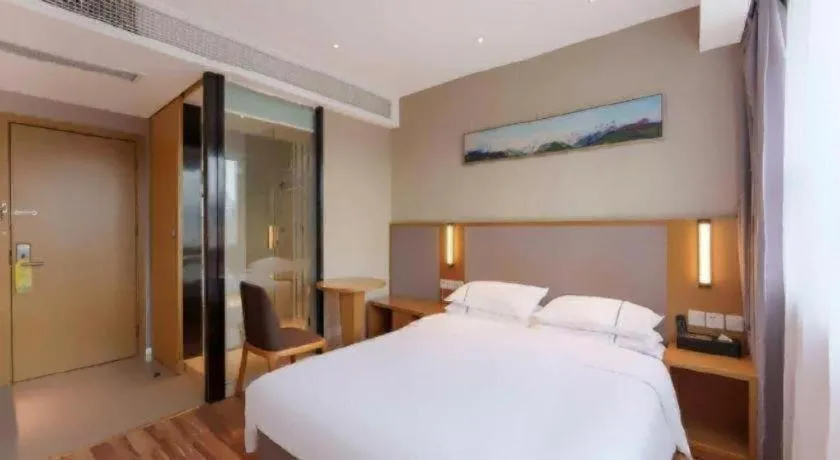 Bed in City Comfort Inn Wuhan Central China Normal University Dahuquan Metro Station