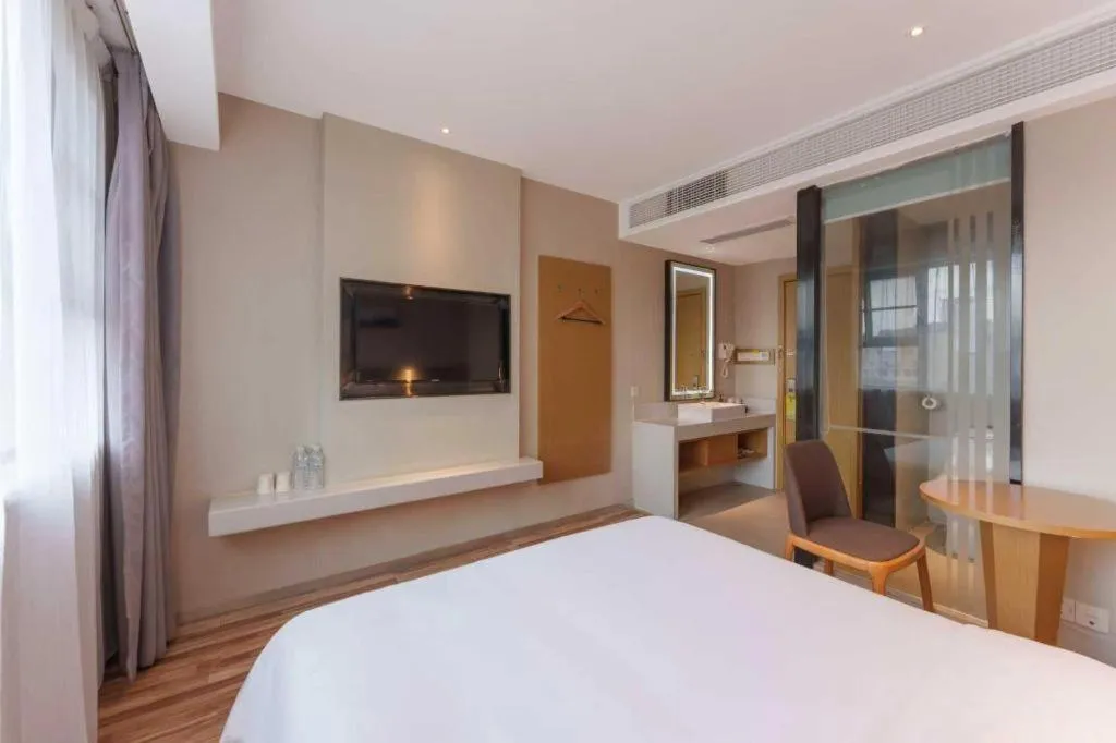 Bed in City Comfort Inn Wuhan Central China Normal University Dahuquan Metro Station