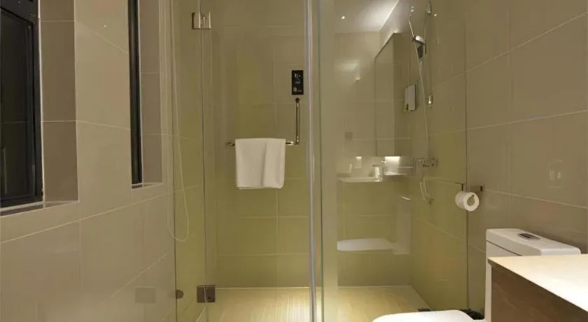 City Comfort Inn Wuhan Optics Valley OuYada Yangjiawan Metro Station