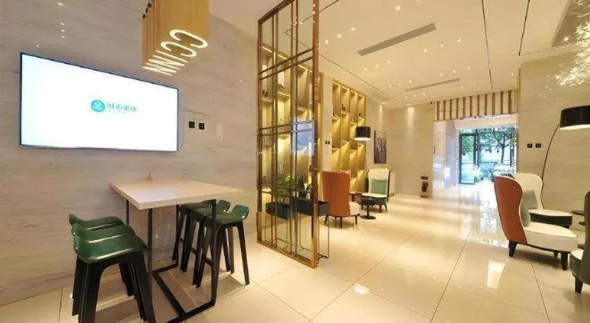 City Comfort Inn Chengdu Wenjiang University Town Fengxi River Metro Station