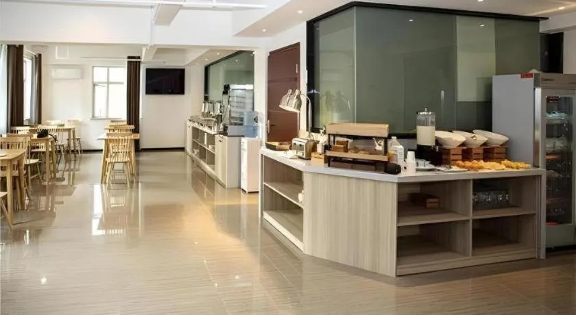 Borrman Hotel Dongguan Houjie Wanda Plaza Liaoxia Metro Station