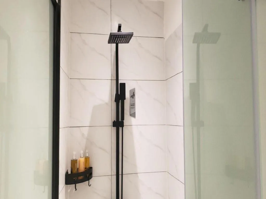 Borrman Hotel Dongguan Houjie Wanda Plaza Liaoxia Metro Station