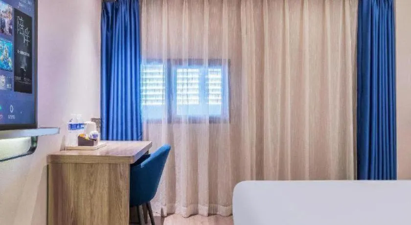 Bed in 7 Days Premium Hotel Chongqing Jiangbei International Airport Terminal 3