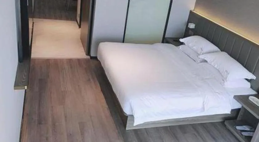 Bed in 7 Days Premium Hotel Chongqing Jiangbei International Airport Terminal 3