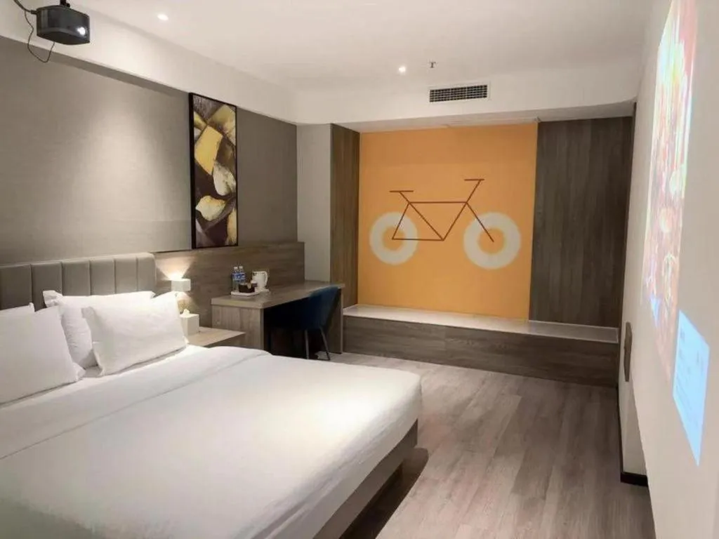 Bed in 7 Days Premium Hotel Chongqing Jiangbei International Airport Terminal 3