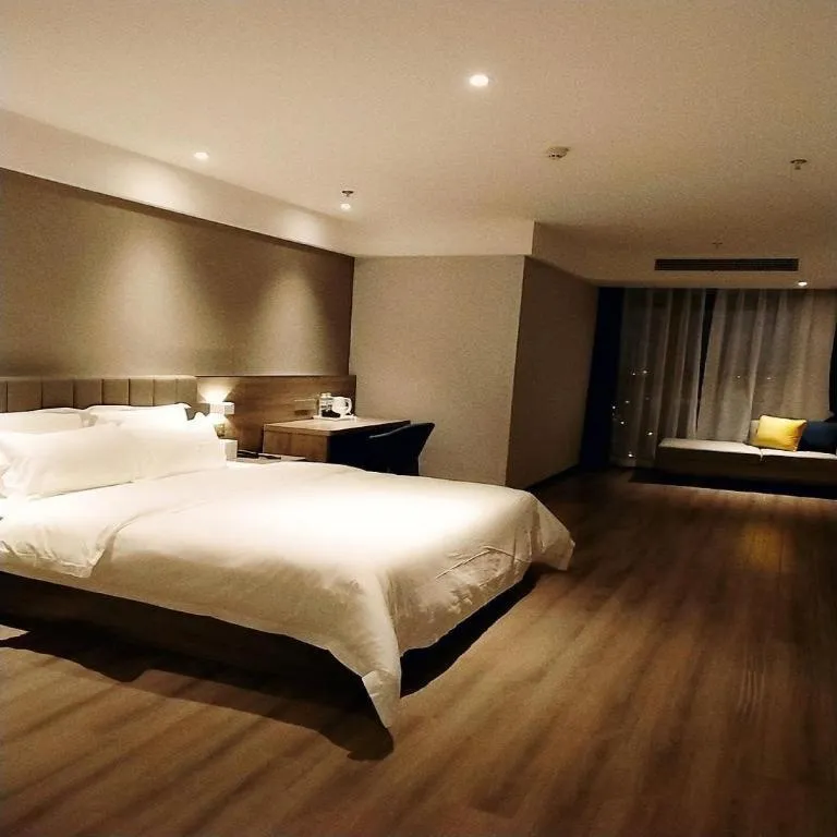 Bed in 7 Days Premium Hotel Chongqing Jiangbei International Airport Terminal 3
