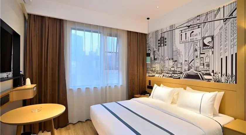 Bed in City Comfort Inn Kunming Xi'an Kang Road