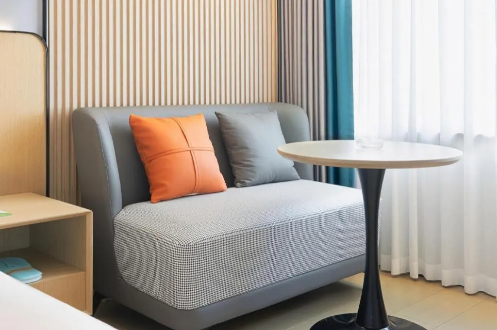 Bed in City Comfort Inn Kunming Xi'an Kang Road