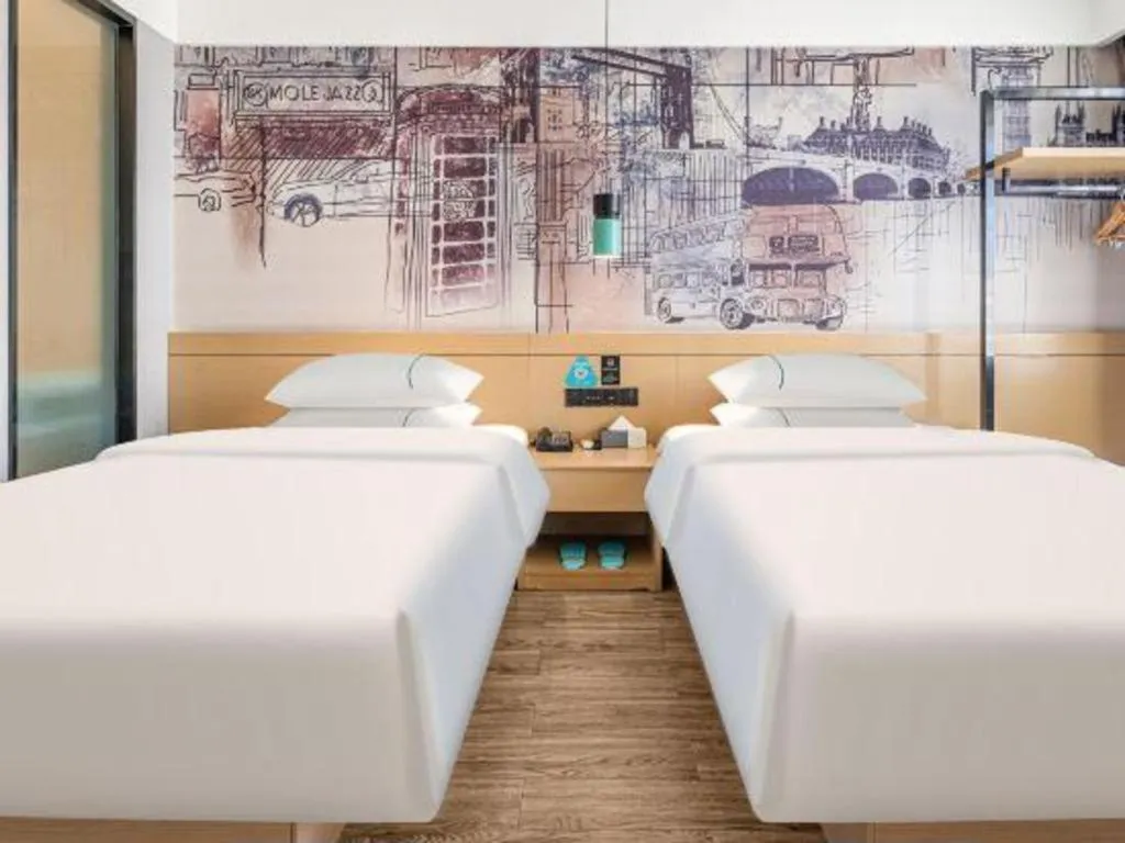 Bed in City Comfort Inn Kunming Xi'an Kang Road