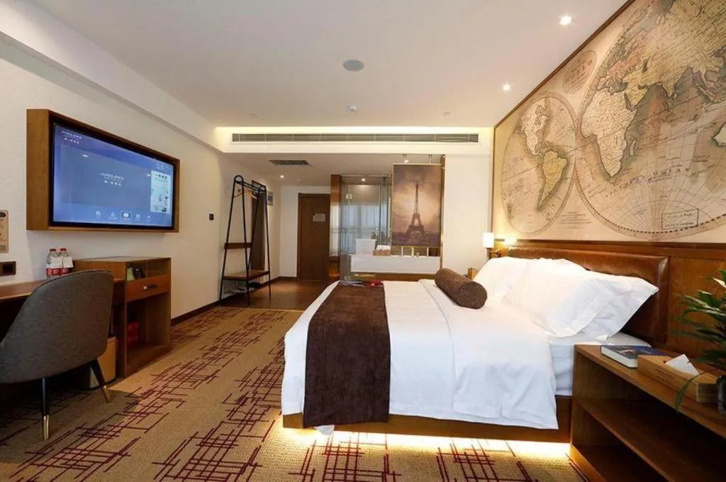 Bed in James Joyce Coffetel Zhengzhou Beilong Wetland Park