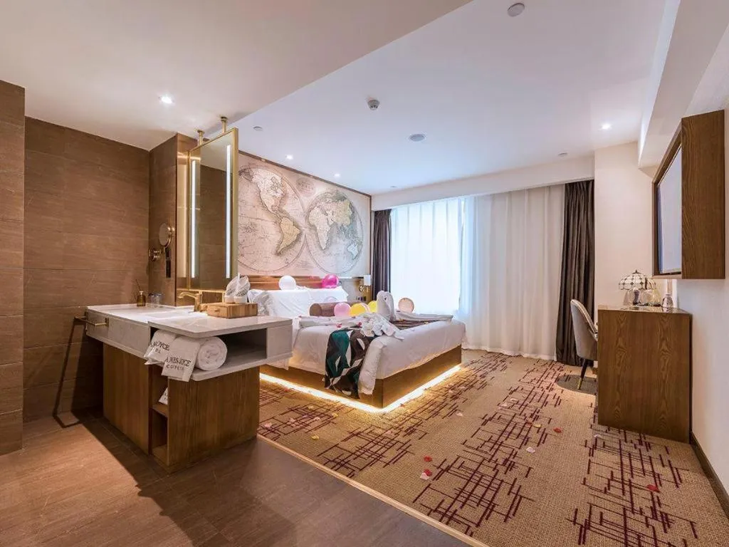 Bed in James Joyce Coffetel Zhengzhou Beilong Wetland Park