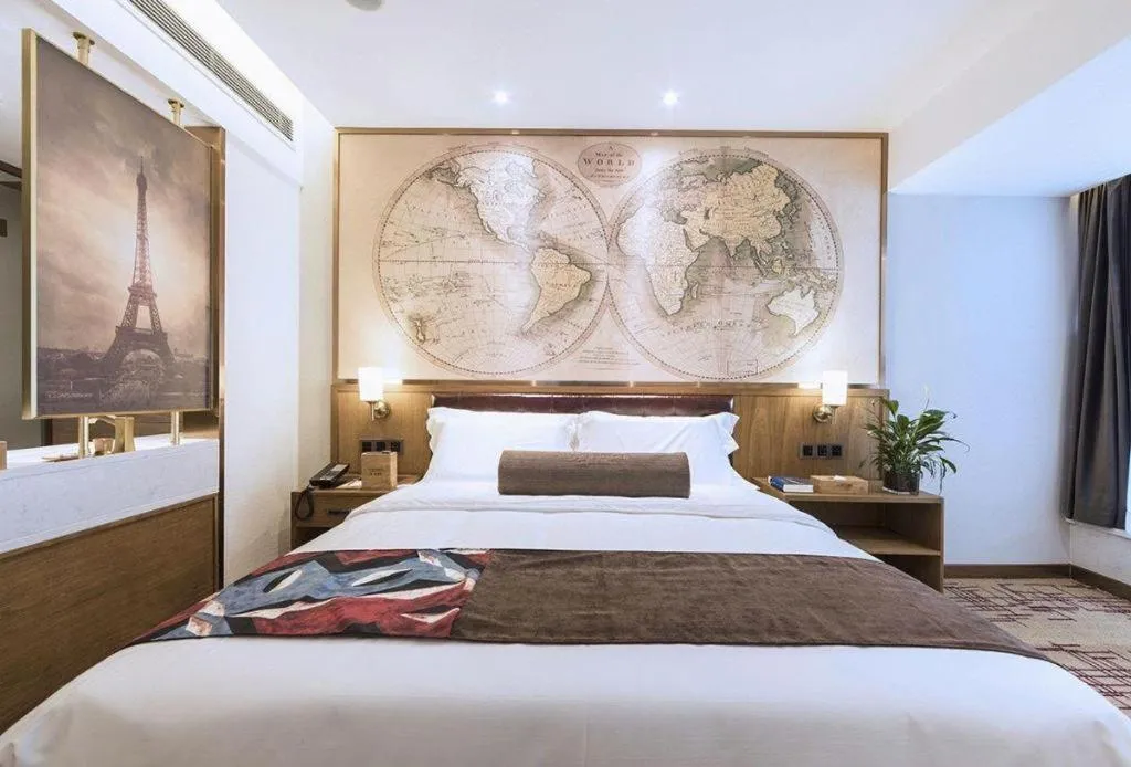 Bed in James Joyce Coffetel Zhengzhou Beilong Wetland Park