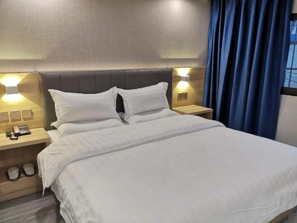 Bed in 7 Days Premium Hotel Hangzhou West lake Hubin