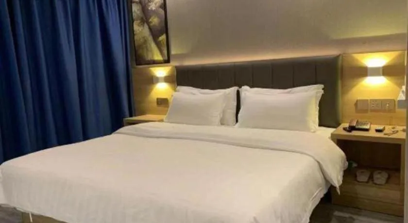 Bed in 7 Days Premium Hotel Hangzhou West lake Hubin